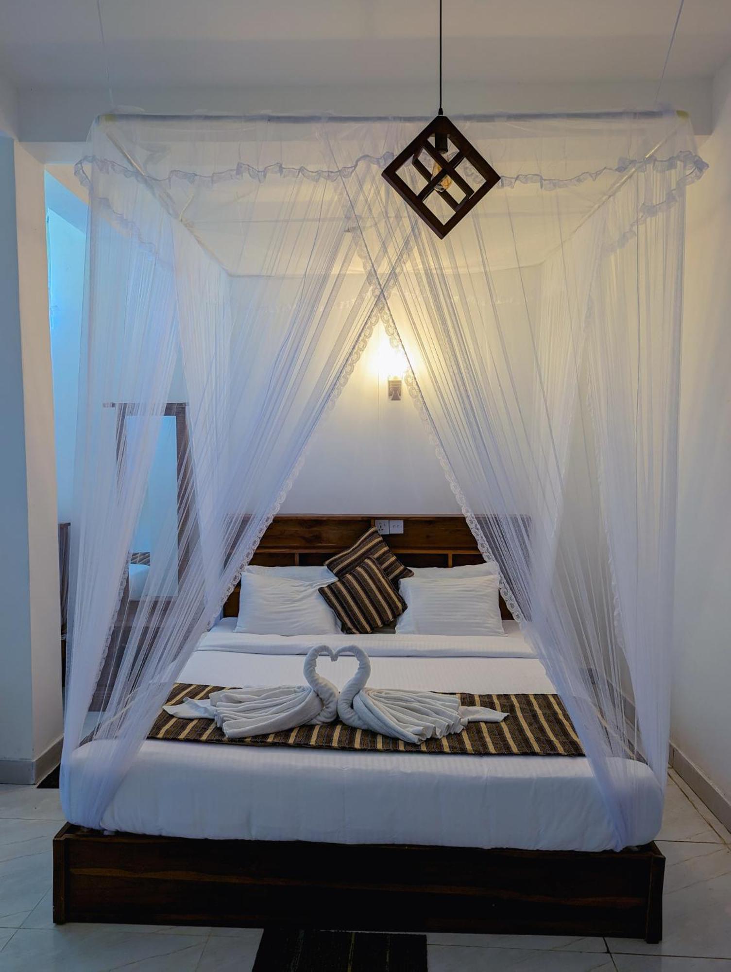 Kai Kazee Ella Otel Dış mekan fotoğraf